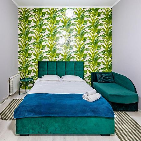 Bv Apartments Green Львов Экстерьер фото